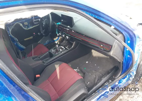 2024 Honda Civic Si Sedan z USA, uszkodzony, nr VIN 2HGFE1E53RH471303